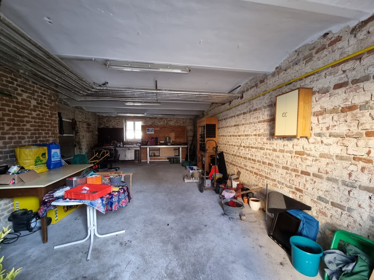 Arbeiten & Wohnen im Speckgürtel von Linz – Hof auf großem Bauland & optionalem Landwirtschaftsgrund