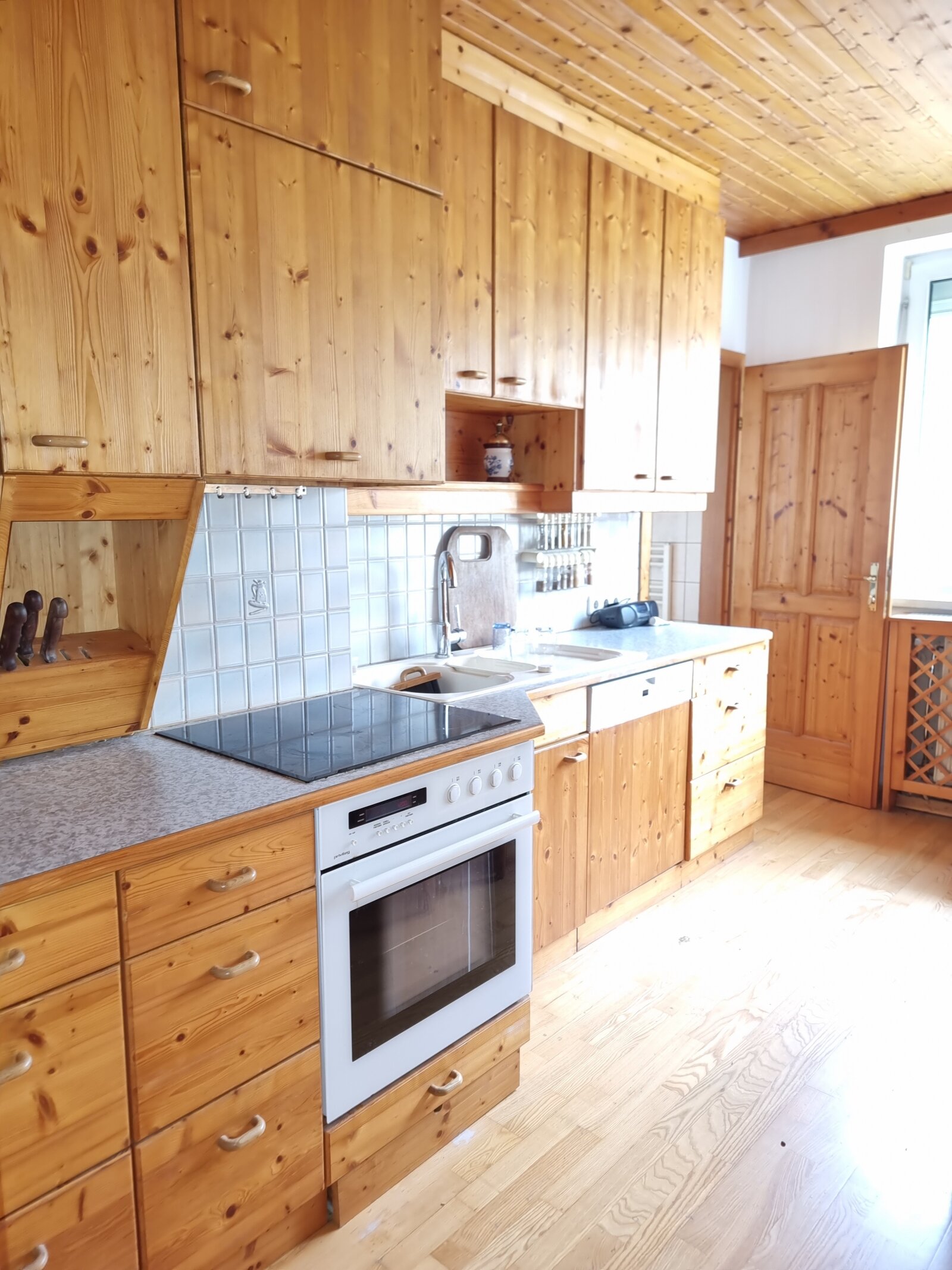 Erdgeschosswohnung in St. Martin bei Traun – 3 Zimmer, 2 Loggien