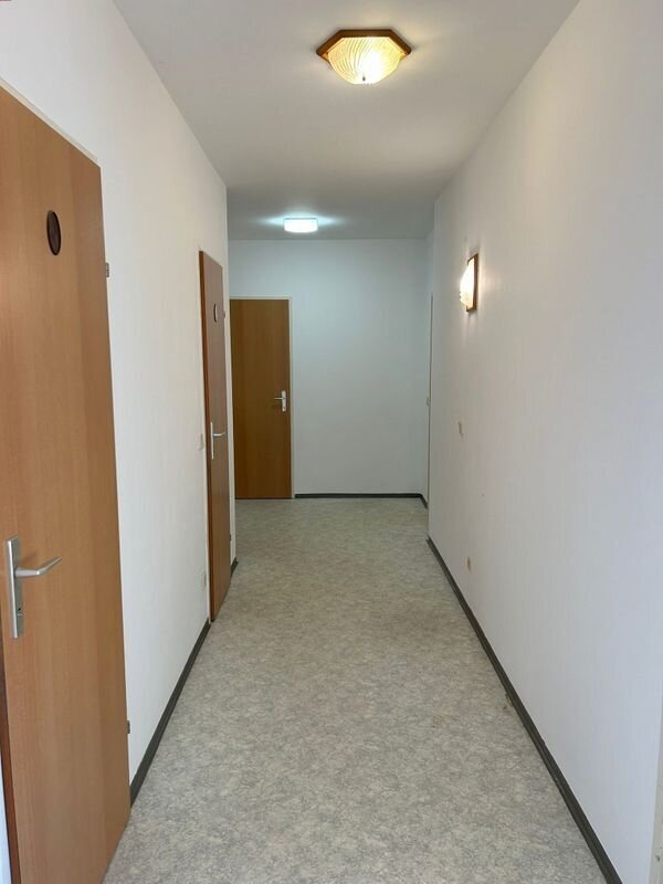 DG-Traum plus 14m² Dachterrasse, ruhig unweit vom Traisenpark-Einkaufszentrum