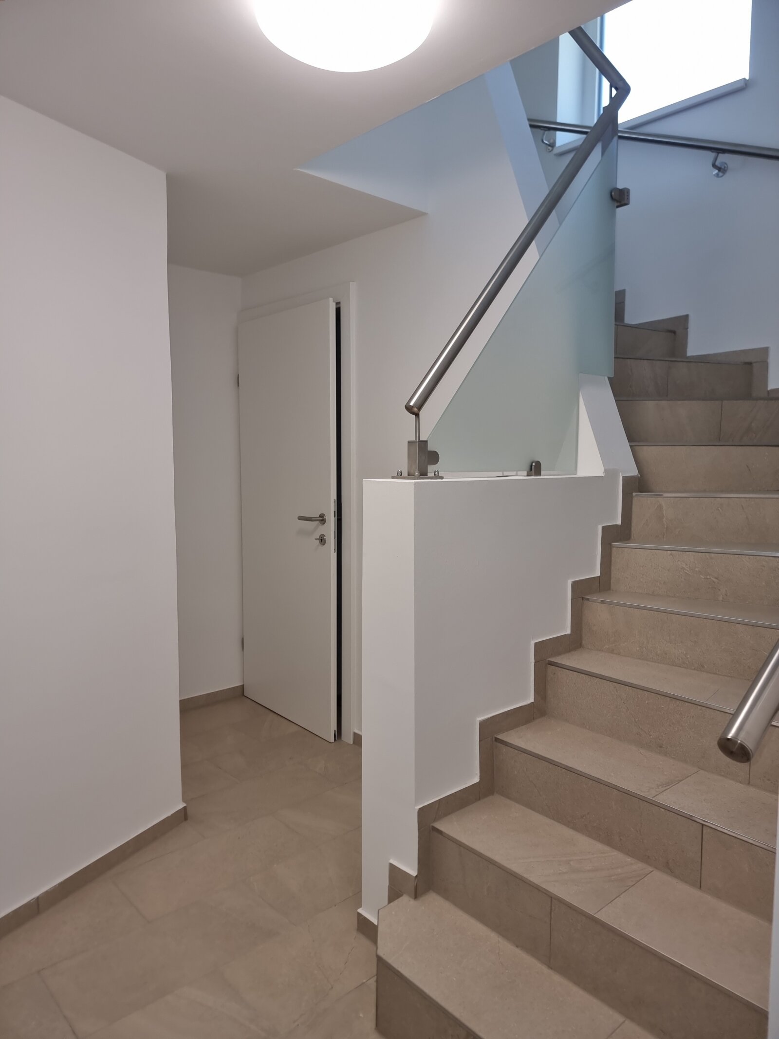 Sackgasse! Kernsaniertes Einfamilienhaus mit schöner Fernsicht