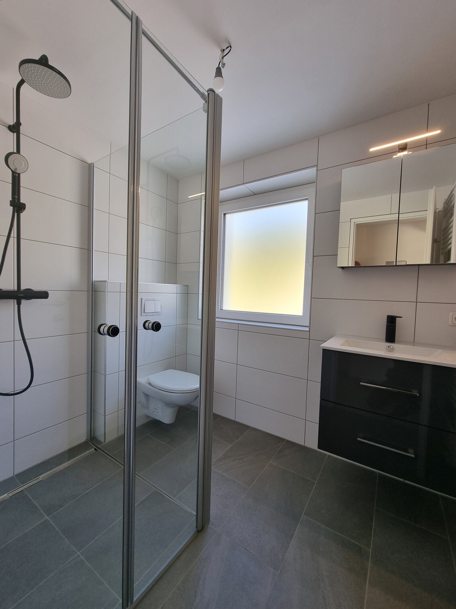 Sackgasse! Kernsaniertes Einfamilienhaus mit schöner Fernsicht