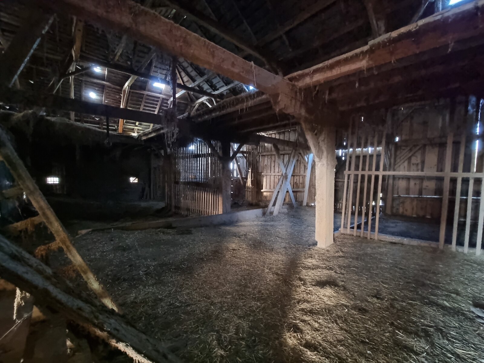 Traditioneller Bauernhof in sonniger Dorfrandlage von Arnreit – rund 24 ha Grund, herrliche Fernsicht und Nähe zu Rohrbach