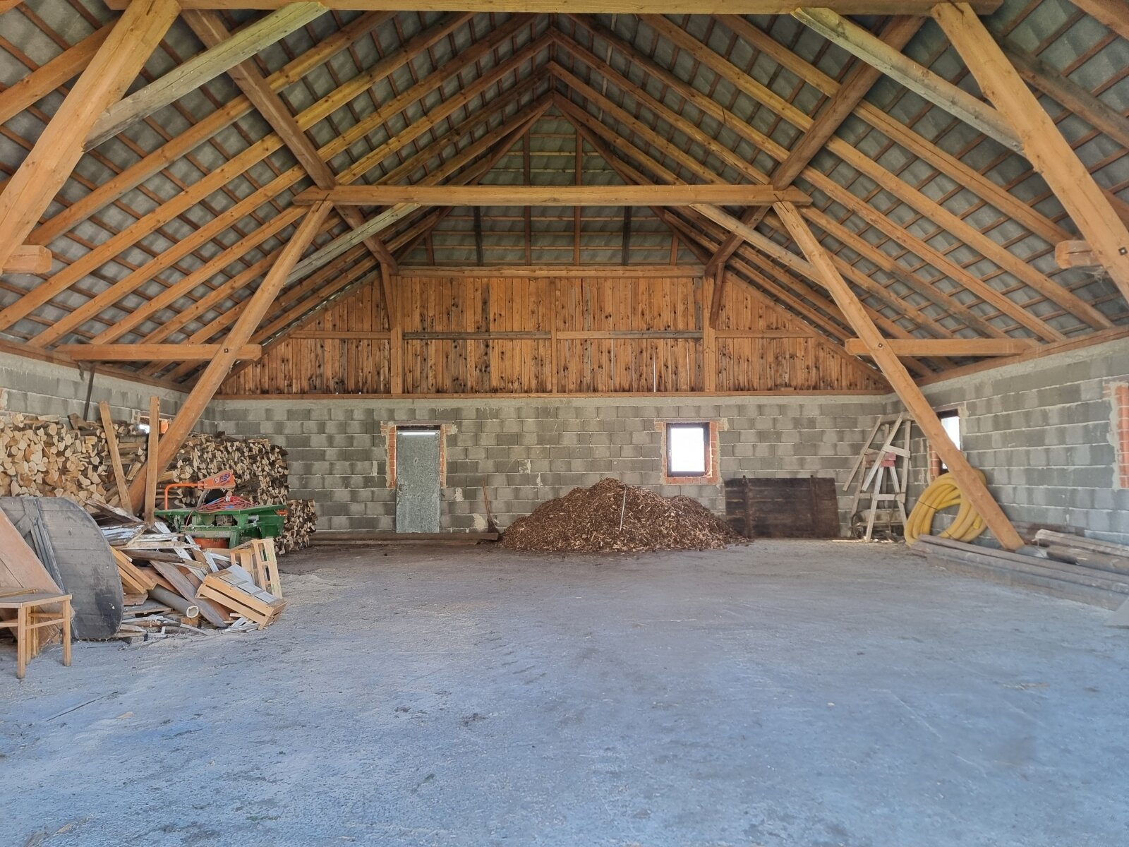 Traditioneller Bauernhof in sonniger Dorfrandlage von Arnreit – rund 24 ha Grund, herrliche Fernsicht und Nähe zu Rohrbach