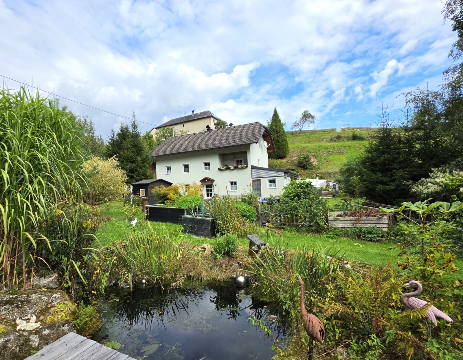Paradies für Naturliebhaber - charmantes Landhaus auf 6500m² Grund