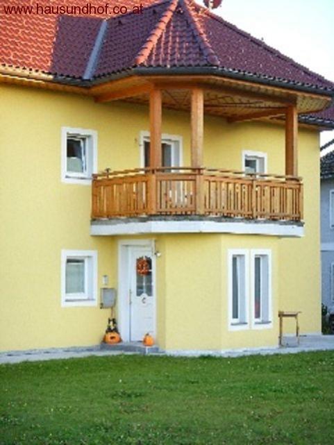 Herzogsdorf: Neu renoviertes Haus mit 2 ha Nutzgrund 