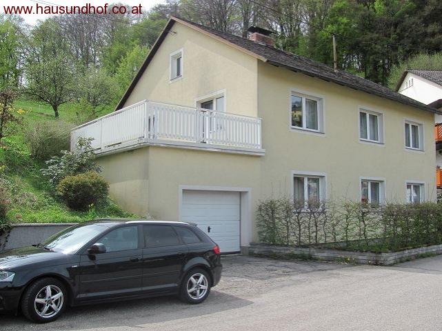 Puchenau: Ruhig gelegenes Einfamilienhaus in Puchenau 