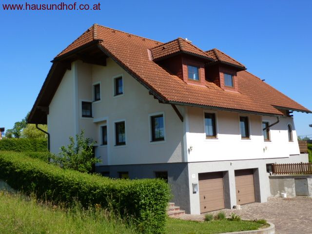 Manning: Nähe Vöcklabruck - Gepflegtes, ruhig gelegenes Ein- Zweifamilienhaus  