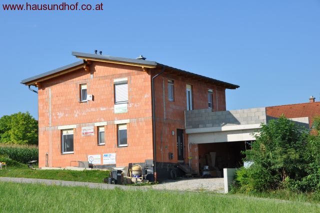 Ried in der Riedmark: Bezugsfertiger Neubau  