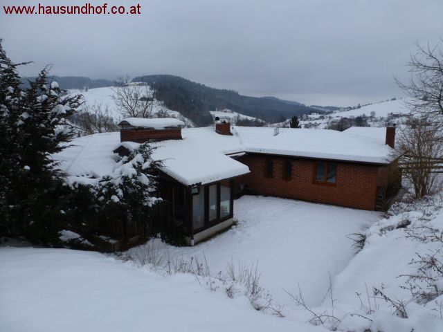 Eidenberg: Bungalow - teilunterkellert - 18 km von Linz entfernt 