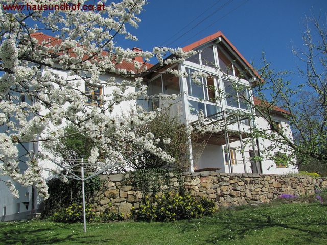 Feldkirchen an der Donau: Ehemaliges Sacherl in Traumlage mit 1,1ha Grund! 