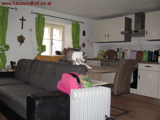 Klaffer am Hochficht: Sanierungsbedürftiges Reihenhaus mit Stadl und kleiner Wiese 