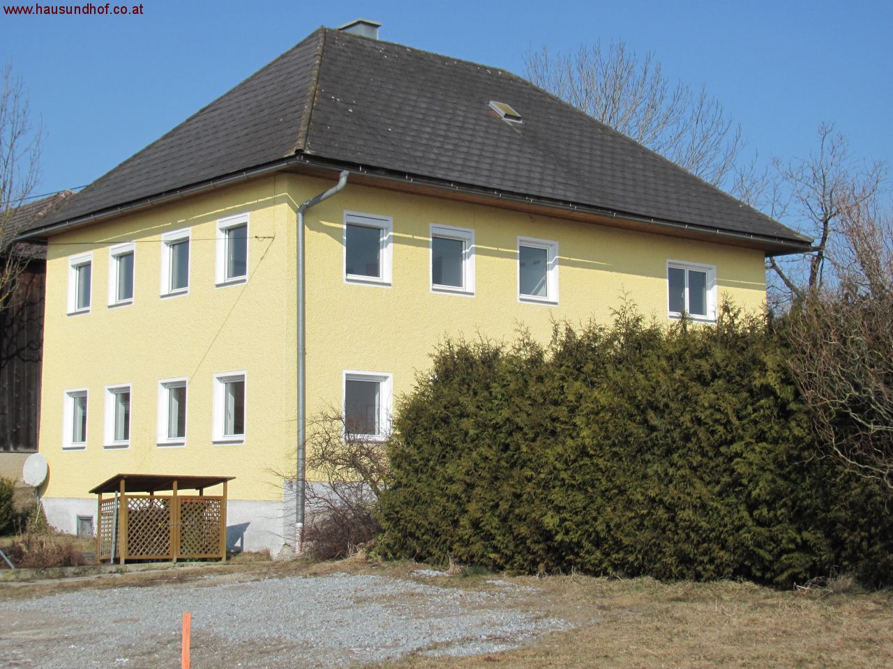 Rohrbach: Ruhige Dorfrandlage mit optional arrondiertem Bauland und weiterem Pachtgund 