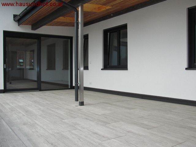 Rohrbach: Top-moderne 105m² Wohnung mit 25m² Aussichtsterrasse 