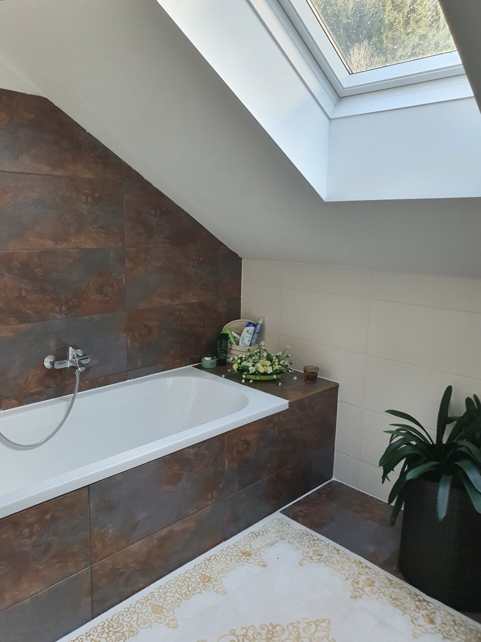 Badezimmer Dachgeschoss