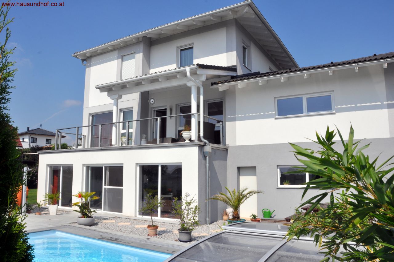 Herzogsdorf: 23 km nach Linz-Urfahr - Junges Haus mit Pool und vielen Extras 